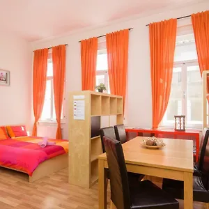 Your Home In Prague, Apt. Talia Hostel Prague